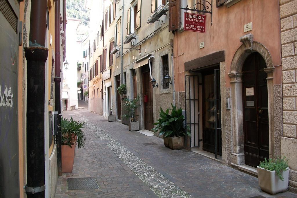 Residenza Porte Vecchie Leilighet Riva del Garda Eksteriør bilde